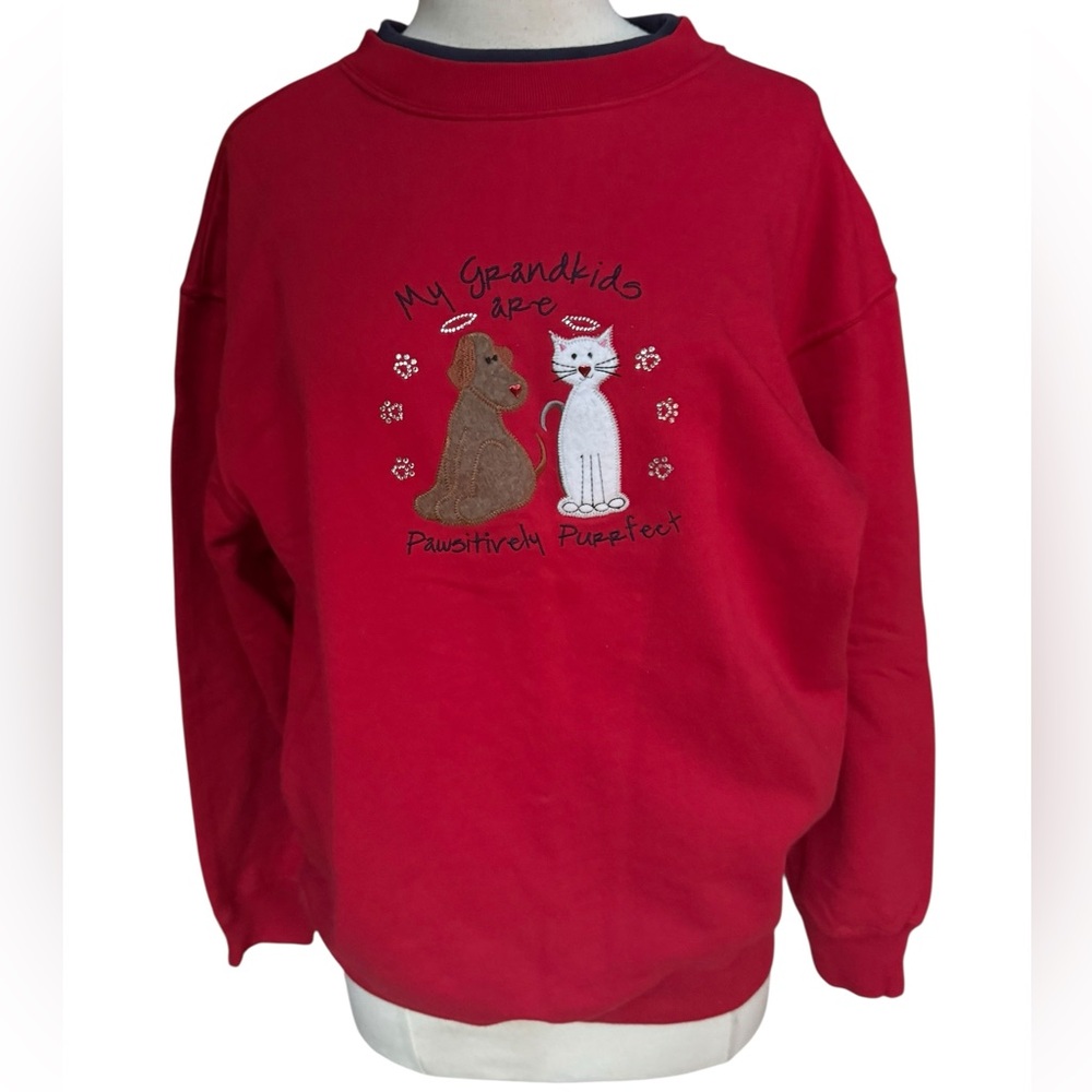 1990s/Early 2000s M&C Sportswear Classic Crewneck Pullover w/Dog & Cat & Rhinest